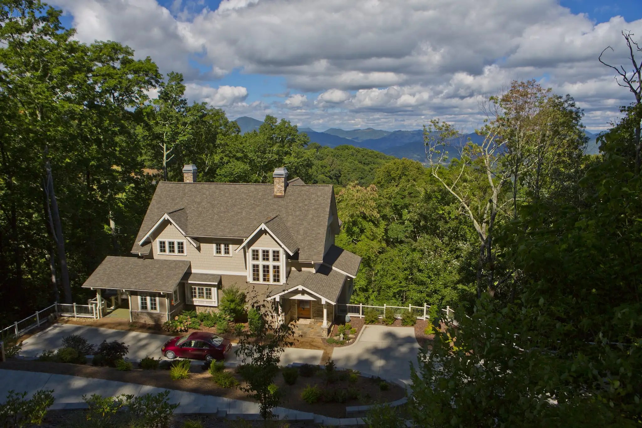 Welcome-Home-to-Avalon_01_IH4A7446